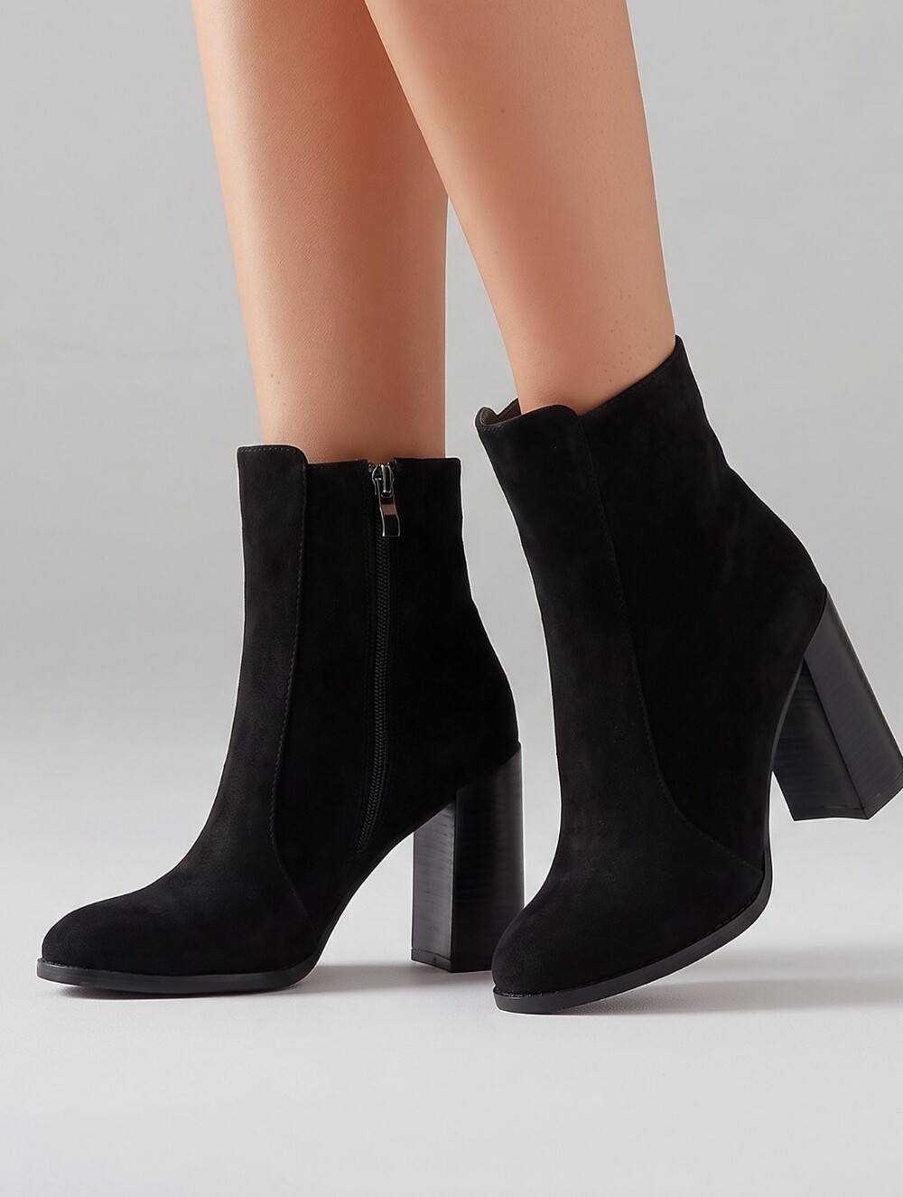 NIB | 7 | Mis Jes | BLACK Suede Ankle Boots